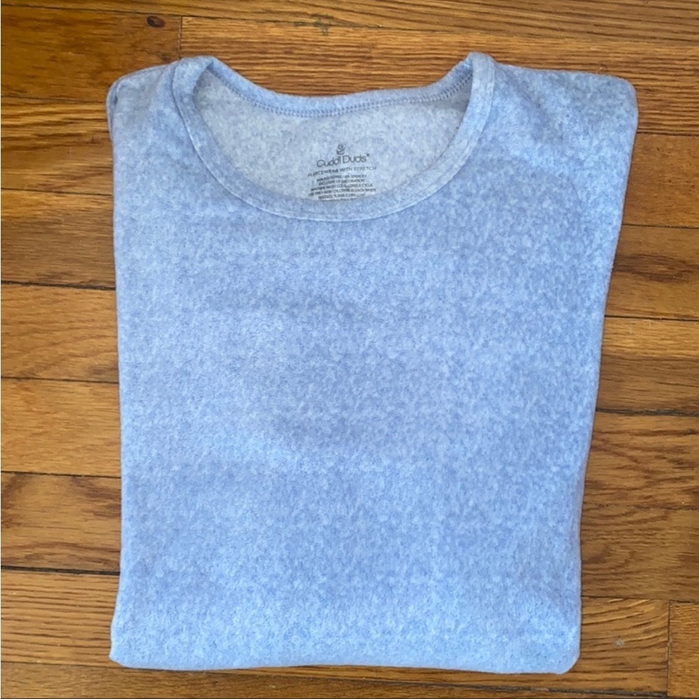 Cuddl Duds Blue Long Sleeve tie waist size small